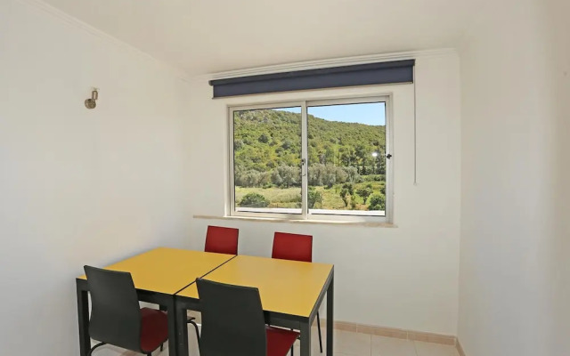 S 02 - 2 Bed Apartment in Quinta Silvestre
