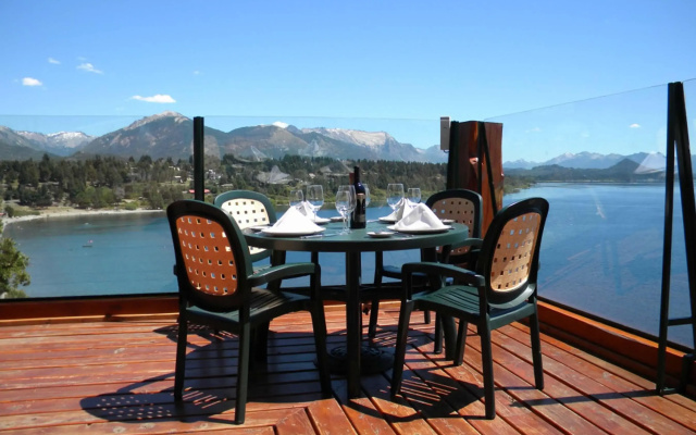 Charming Residences & Suites with Private Spa