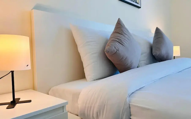 Luxurious apartments at JLT by Checkmyguest