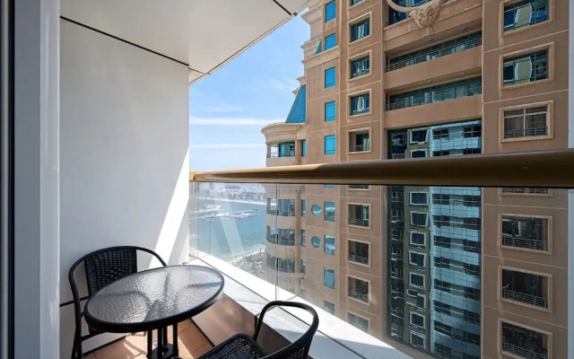 Manzil - Spacious 1BR with Marina Views