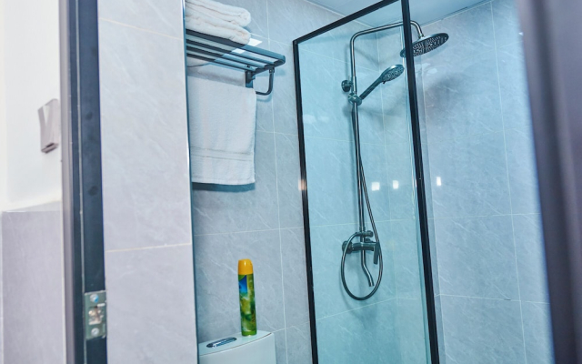 Makao By Edmor Suites