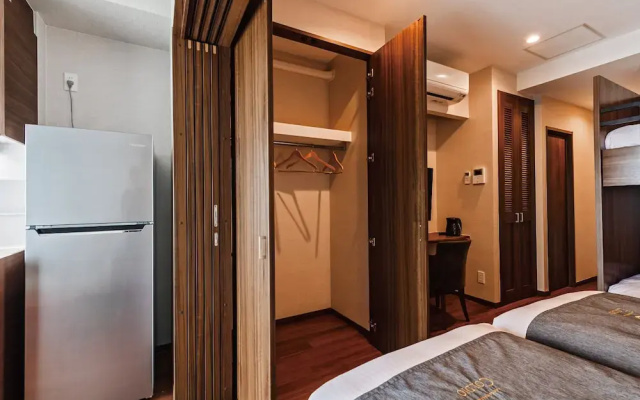 THE HOTEL CHATAN by SUNREST RESORT