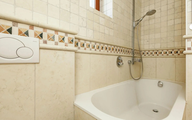 Villa Stay With Pool & Sauna