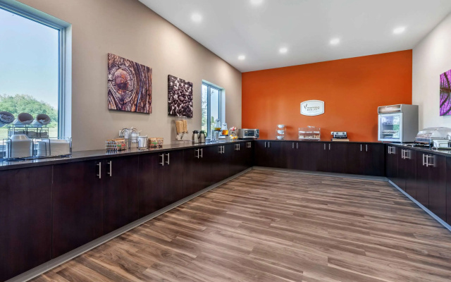 Sleep Inn & Suites