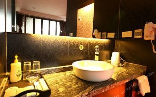 Sanju Hotel Lijiang