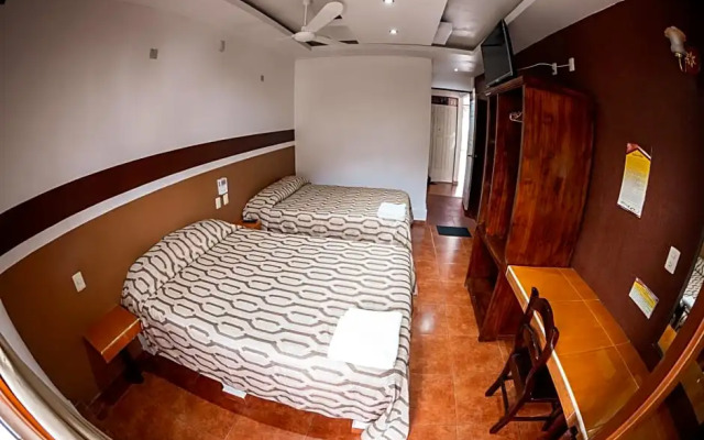 Hotel & Suites Posada Molina