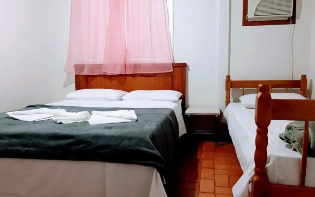 Casa em Paraty, excelente localização! 10 pessoas