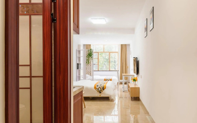 Chami Apartment
