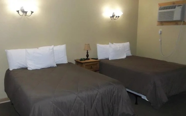 Knights Inn Pearsall