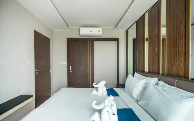 Mida Grande apartment by Lofty