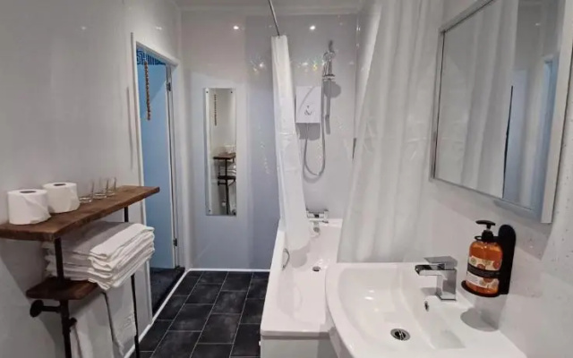 Vinnies Family Hotel
