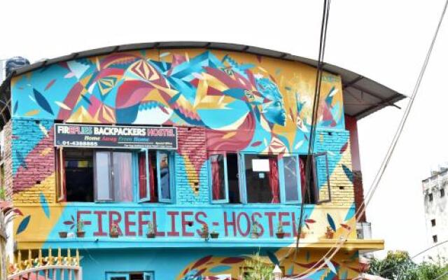 Отель Fireflies Hostel Непал, Катманду - отзывы, цены и фото номеров - забронировать отель Fireflies Hostel онлайн вид на фасад