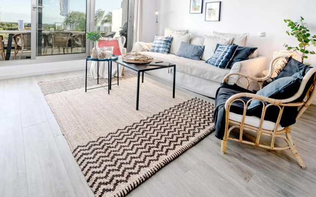 LM4.1B- Modern & Spacious family apartment