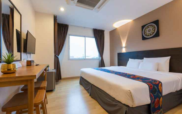24 At Home Hotel