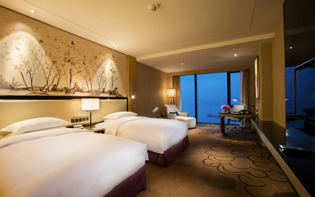 Hilton Wuhan Riverside