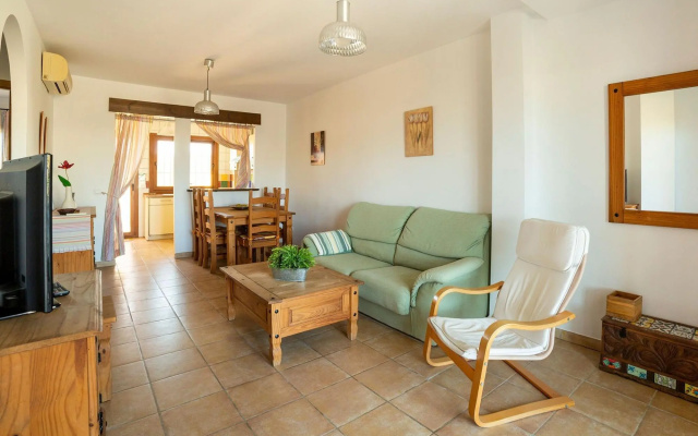 Charming Apartment in Palomares With Private Terrace