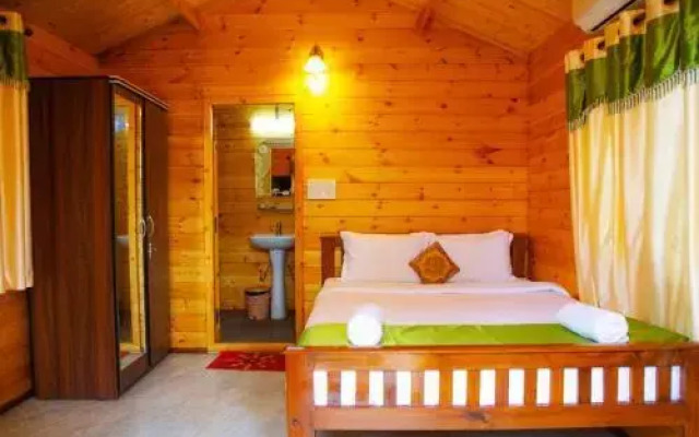 Chrisha's Beach Resort
