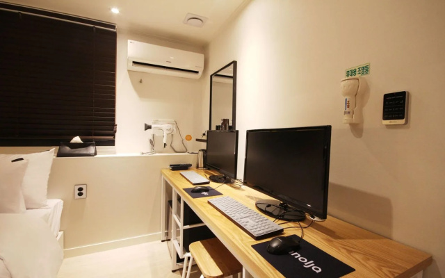 Hotel Yam Hadan
