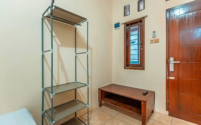 OYO Life 2424 Kost Luqman 2