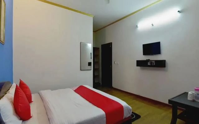 Hotel Aarya By OYO Rooms