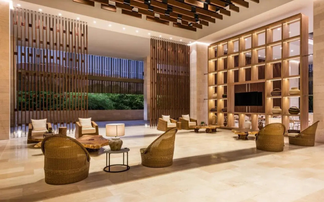 Hotel Irotama Lago