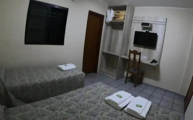 Hotel Colonial