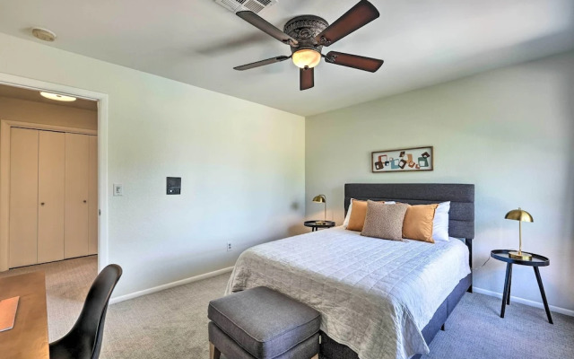 Private Pool, Gas Grill: Chic Glendale Home!