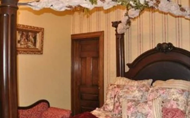 Charles Nelson Schmick House
