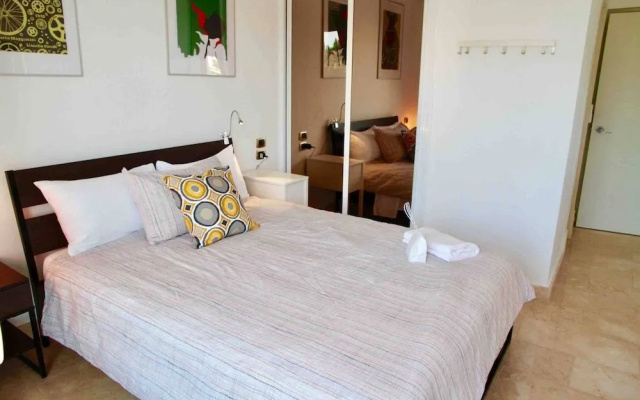 Apartamento Trendy, Airport Transfer