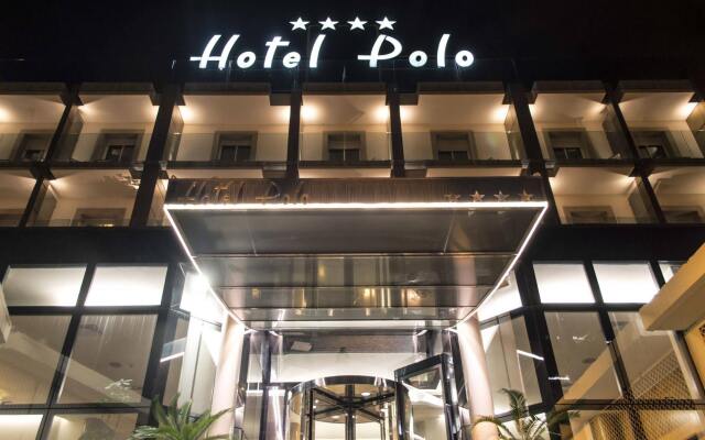 Hotel Polo вид на фасад