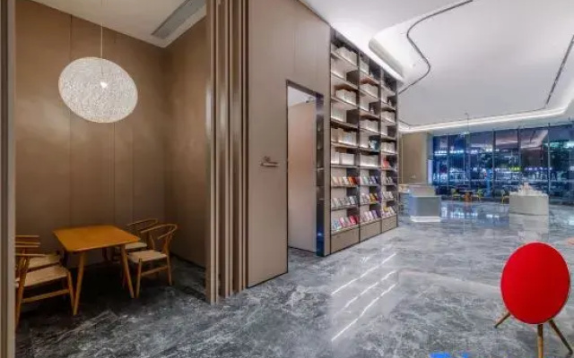 JI Hotel (Zhuhai Jinwan Huafa Mall)