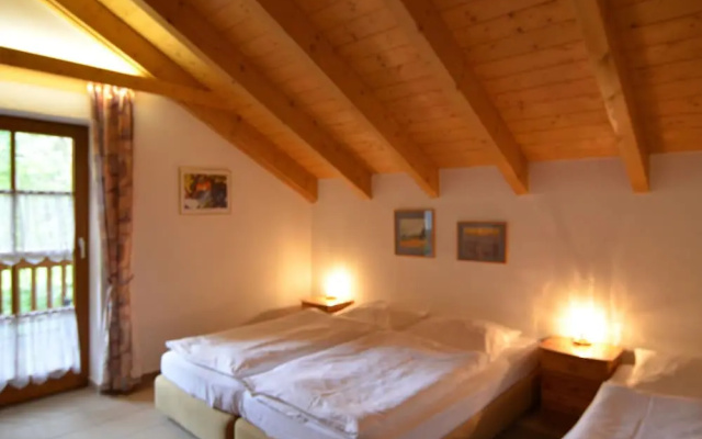 Serene Holiday Home in Bischofsmais Bavaria near Forest