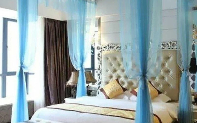 yilonganyun Hotel