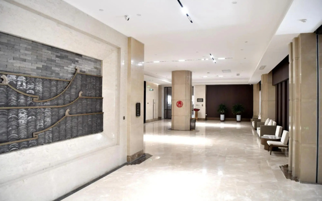 Ding Zhou International Hotel