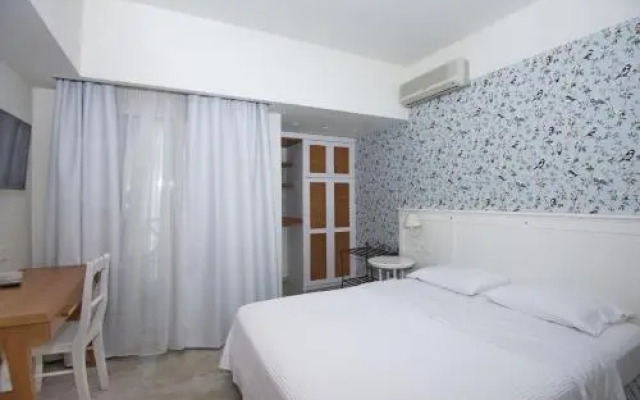 Liadromia Hotel