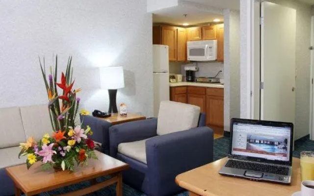 Doubletree Suites By Hilton Saltillo