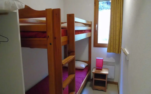 Lou Services Apartment J11 LSI 001