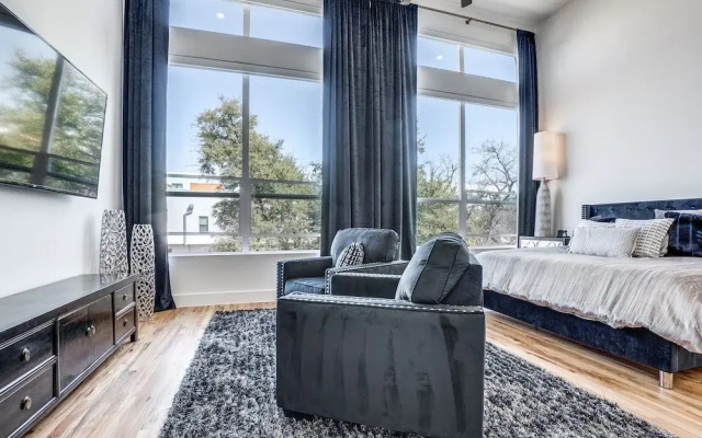 2912 Raleigh