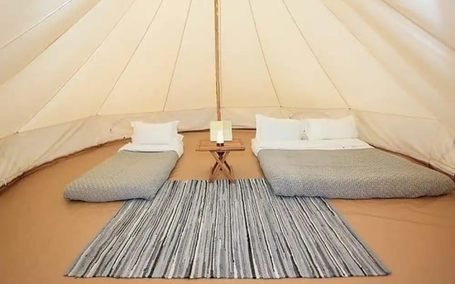16 'petra' Bell Tent Glamping Anglesey