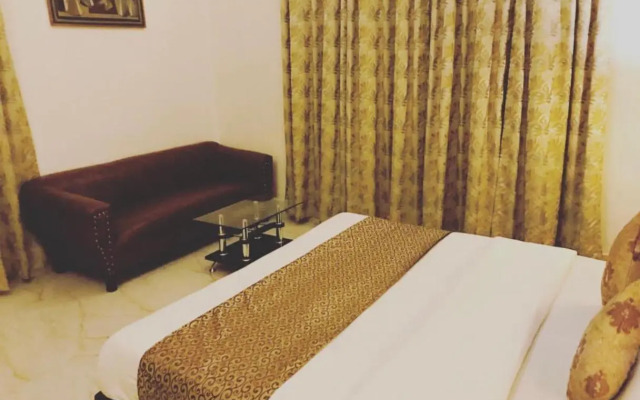 Hotel Navrang