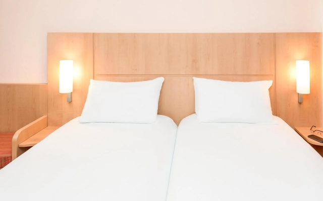 ibis Esch Belval