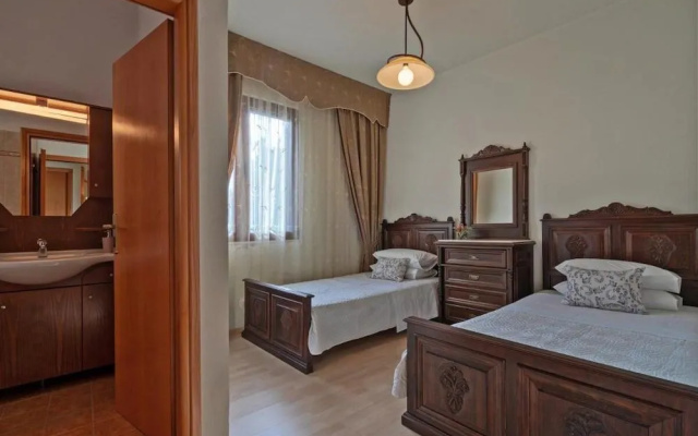 Grandpas House Agia Pelagia