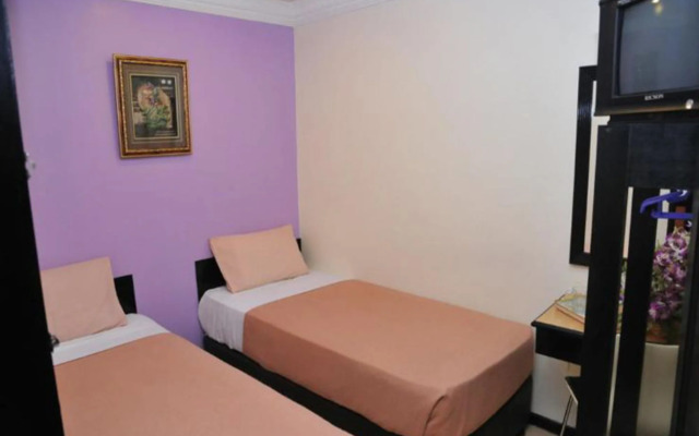 Simms Garden Hotel