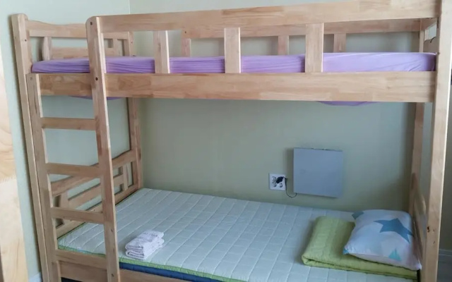 Kangguan Guesthouse