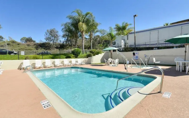 Quality Inn & Suites San Diego East County