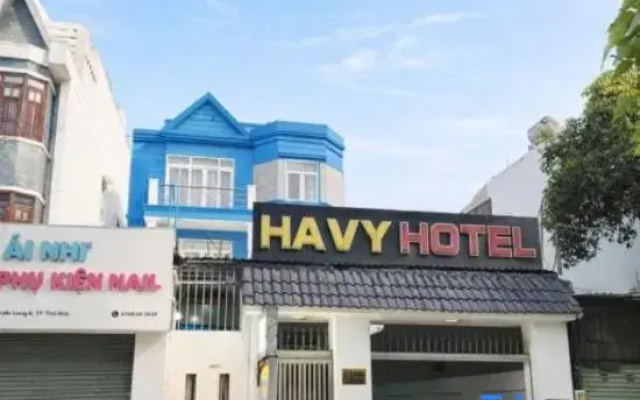 Ha Vy Hotel Quan 9