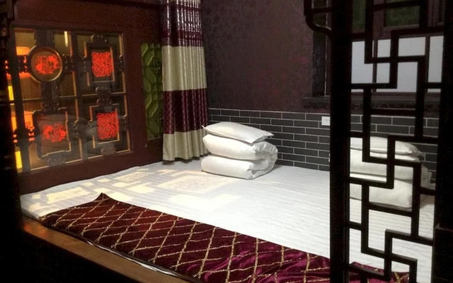 Yijingxuan boutique lnn