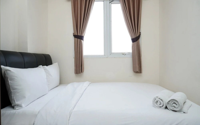 Simply Furnished 2BR Apartment at Puri Park View