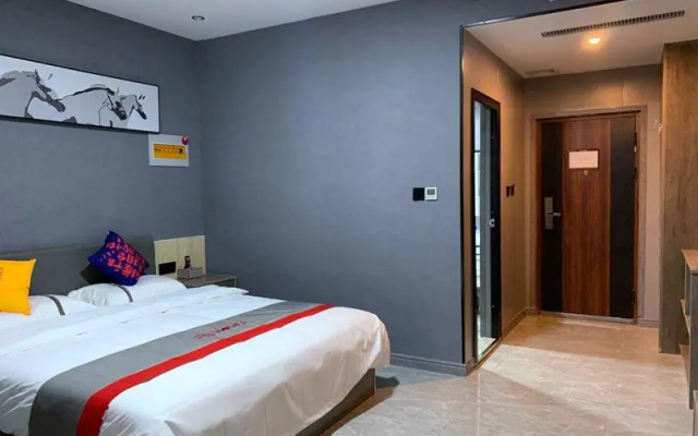 Jun Hotel Shandong Zaozhuang Tengzhou Olympic Sports Center