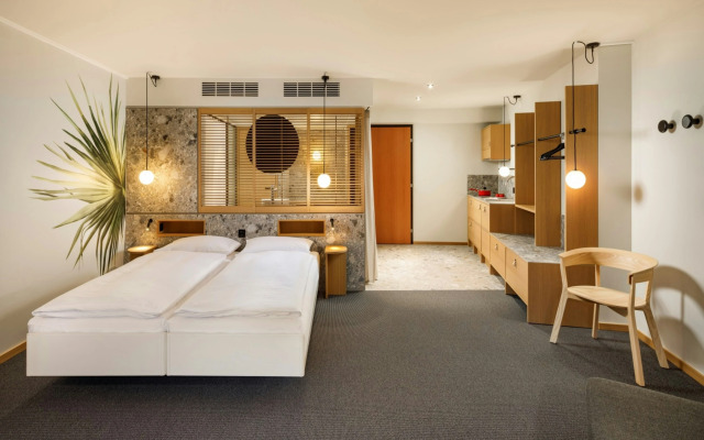 Hotel Alpha & Palmiers by Fassbind